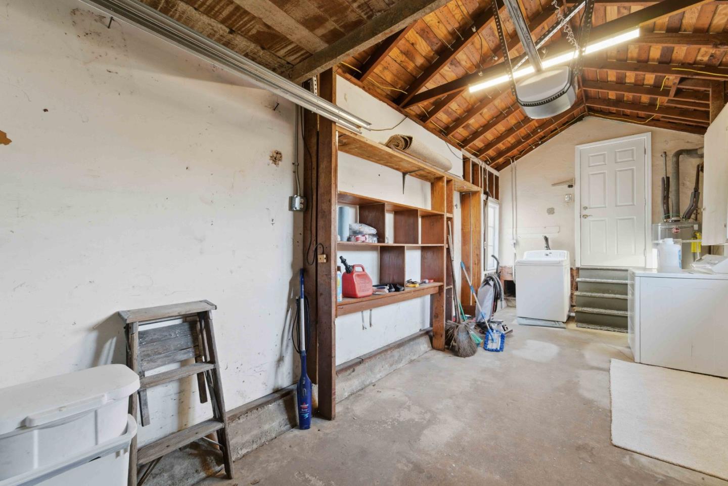 98 East Hillsdale Boulevard