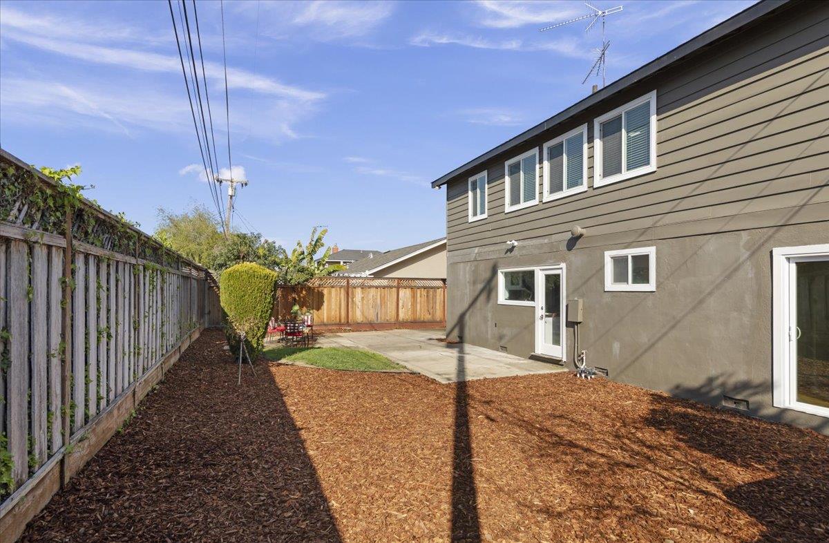 3393 Kathleen Street