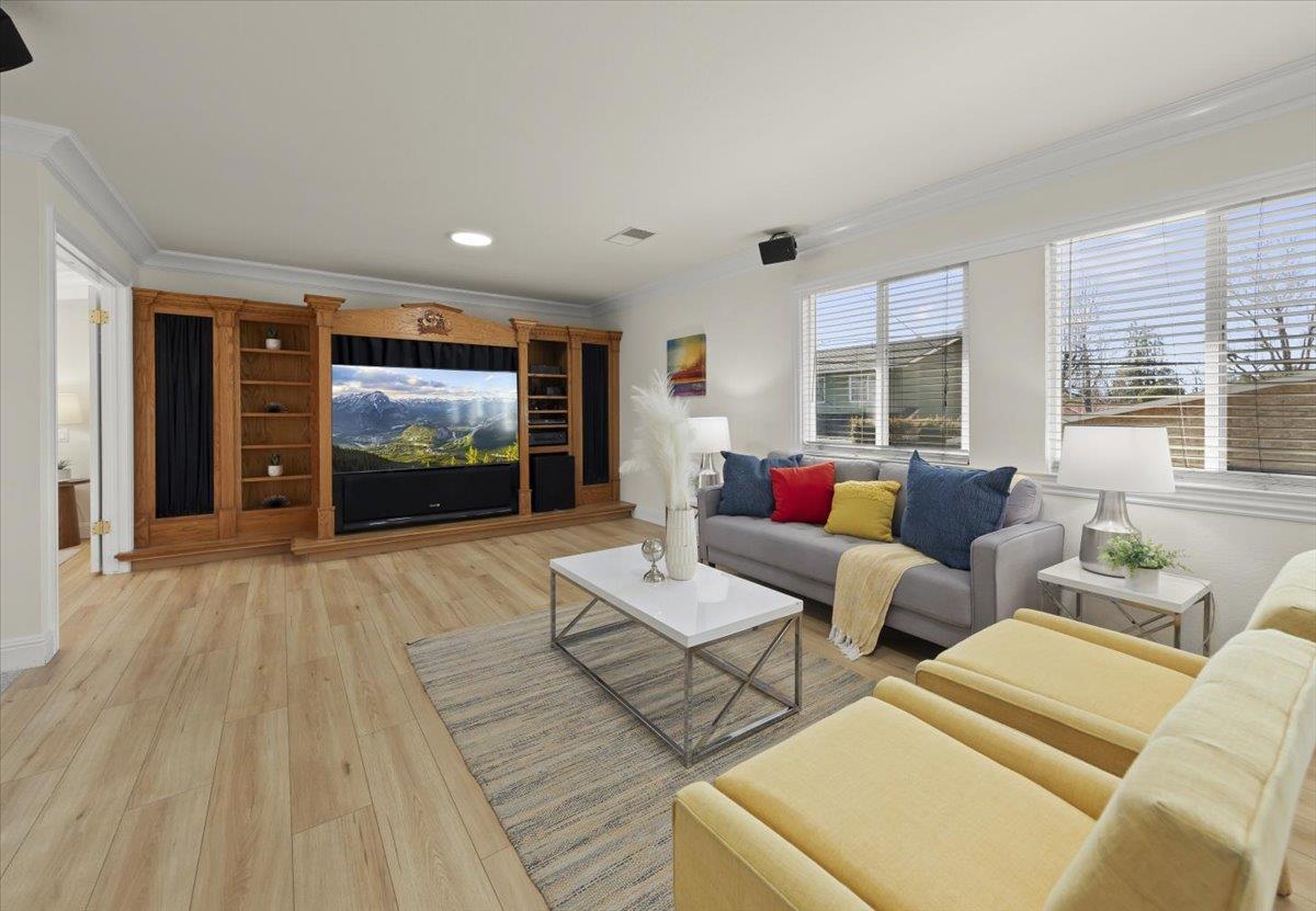 3393 Kathleen Street