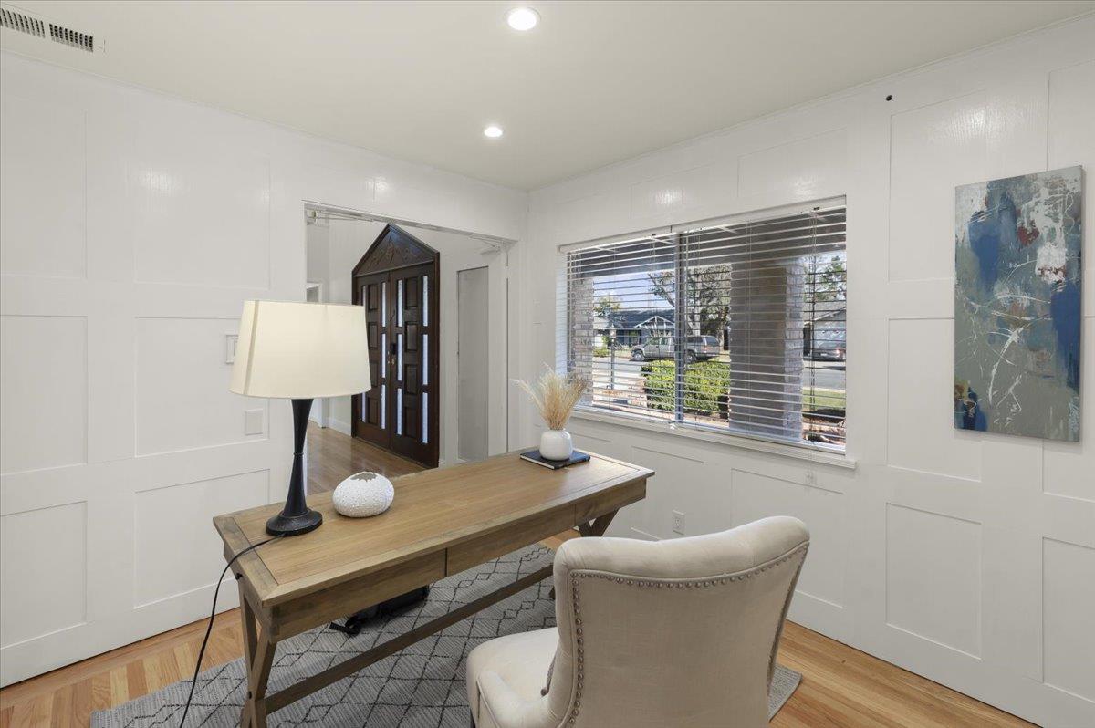 3393 Kathleen Street