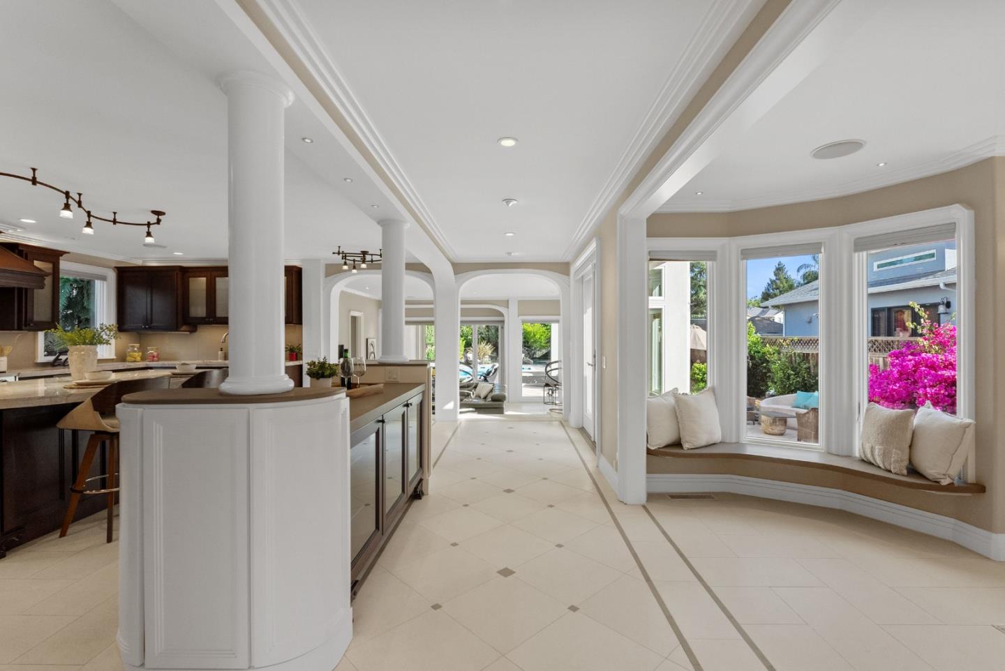 1344 University Avenue