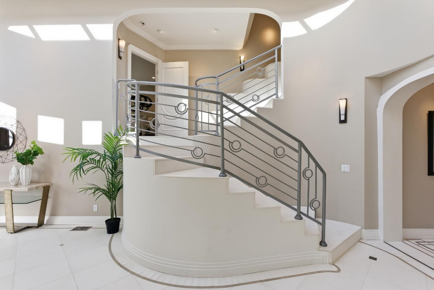 1344 University Avenue