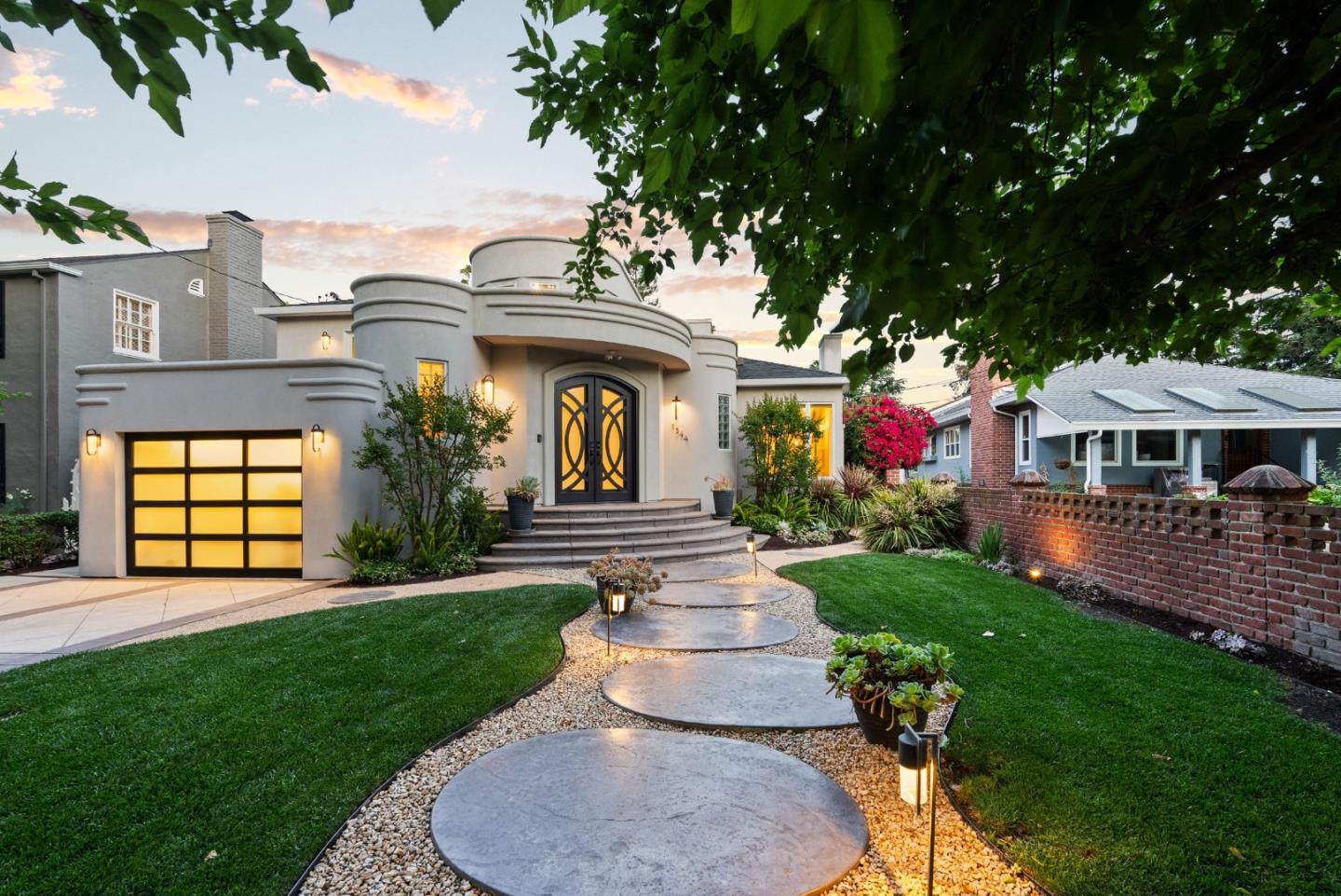 1344 University Avenue