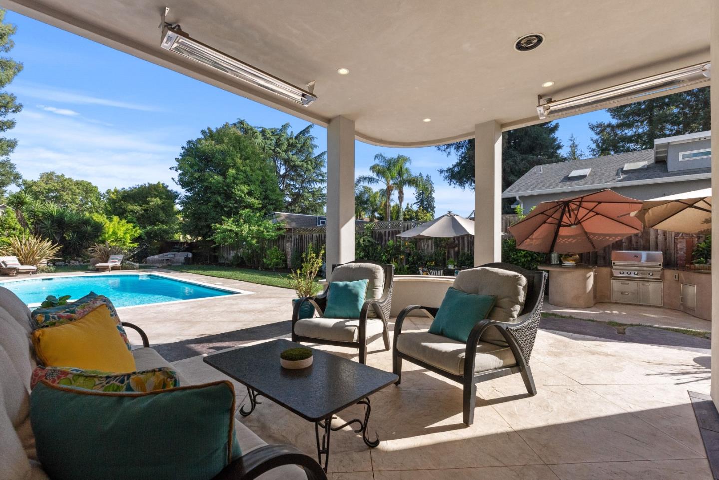 1344 University Avenue