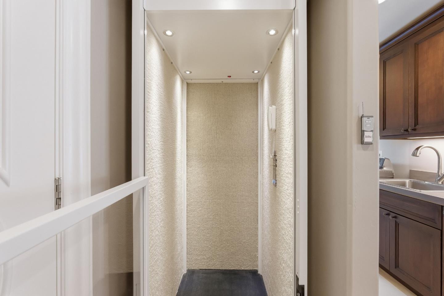 1344 University Avenue