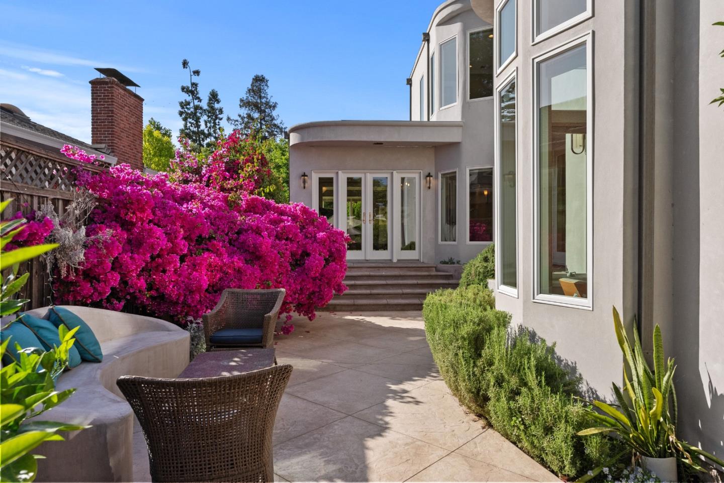 1344 University Avenue