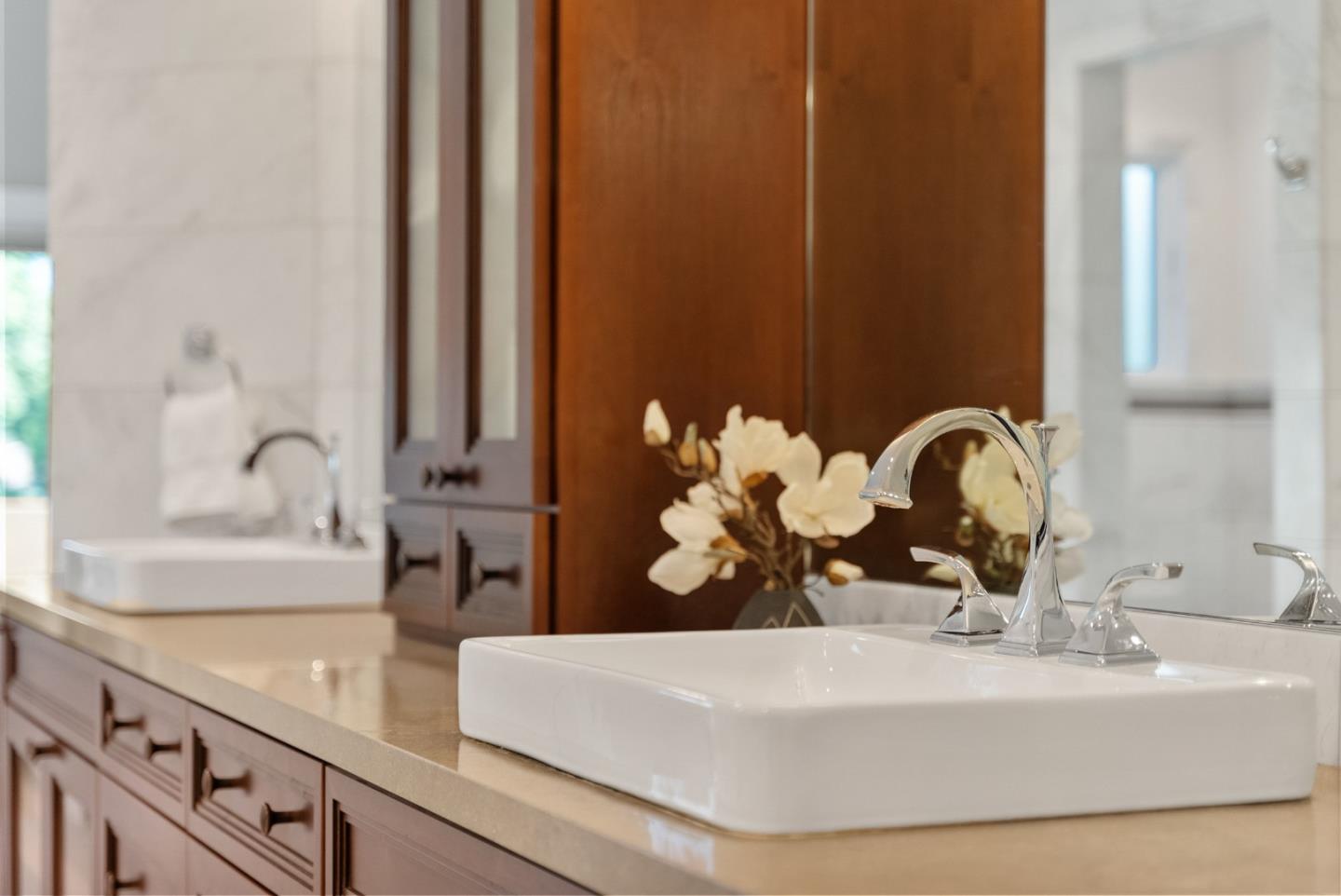 1344 University Avenue