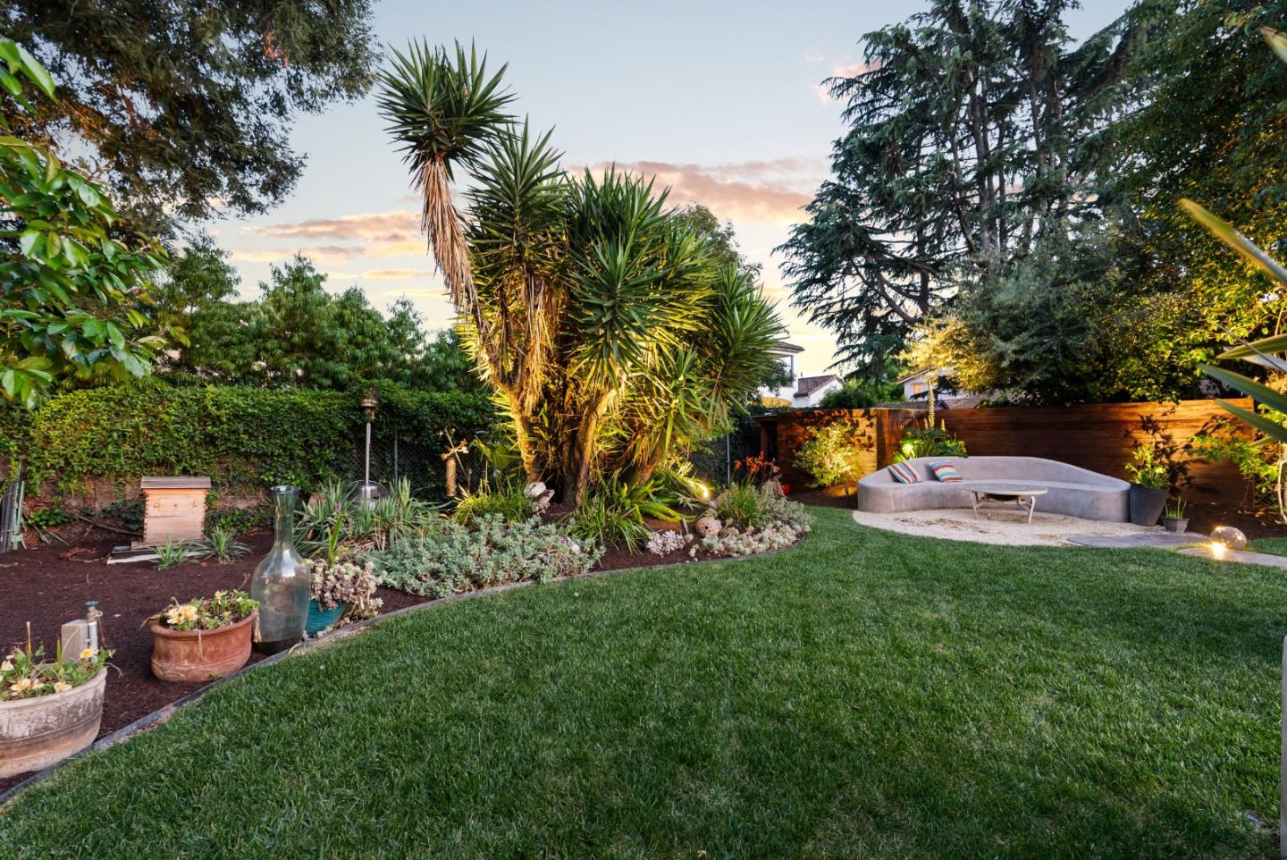 1344 University Avenue