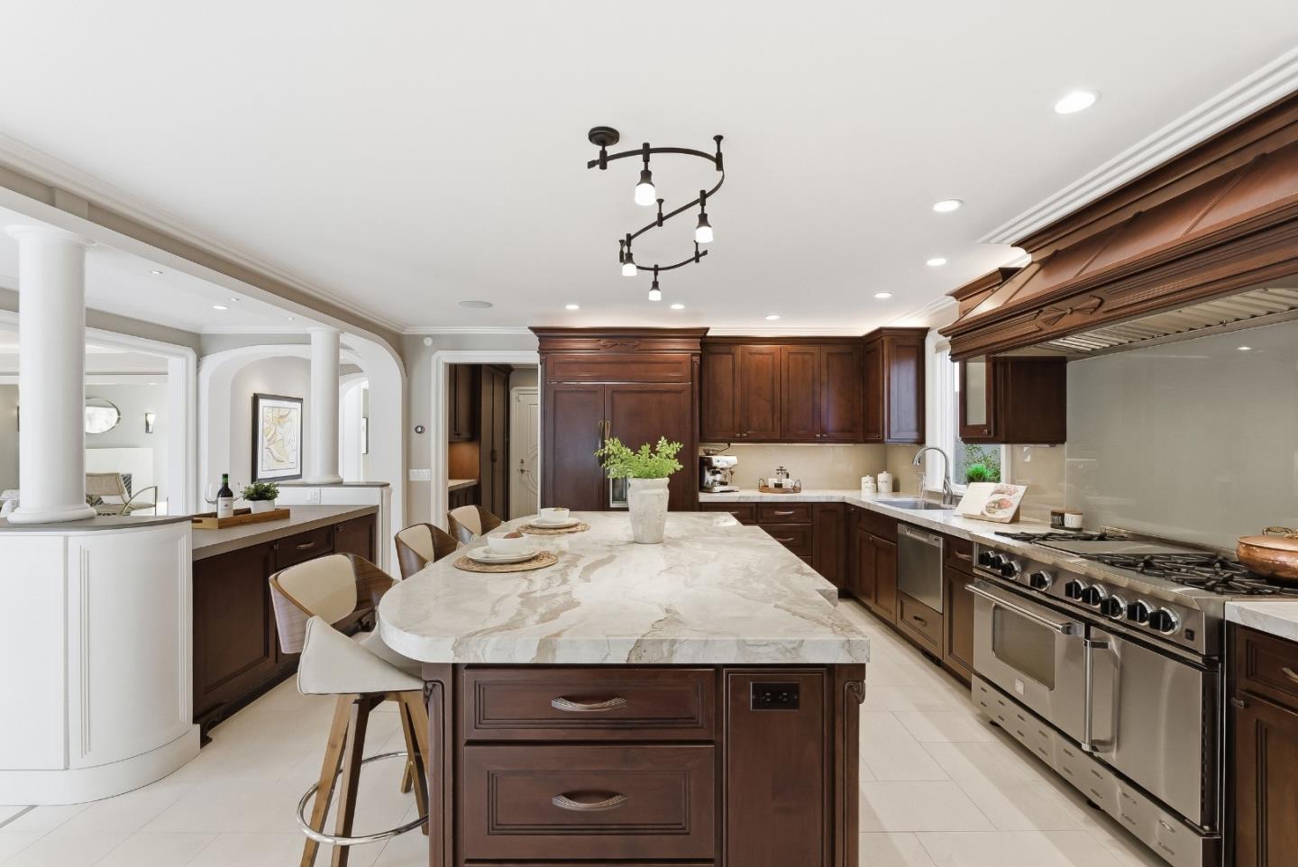 1344 University Avenue