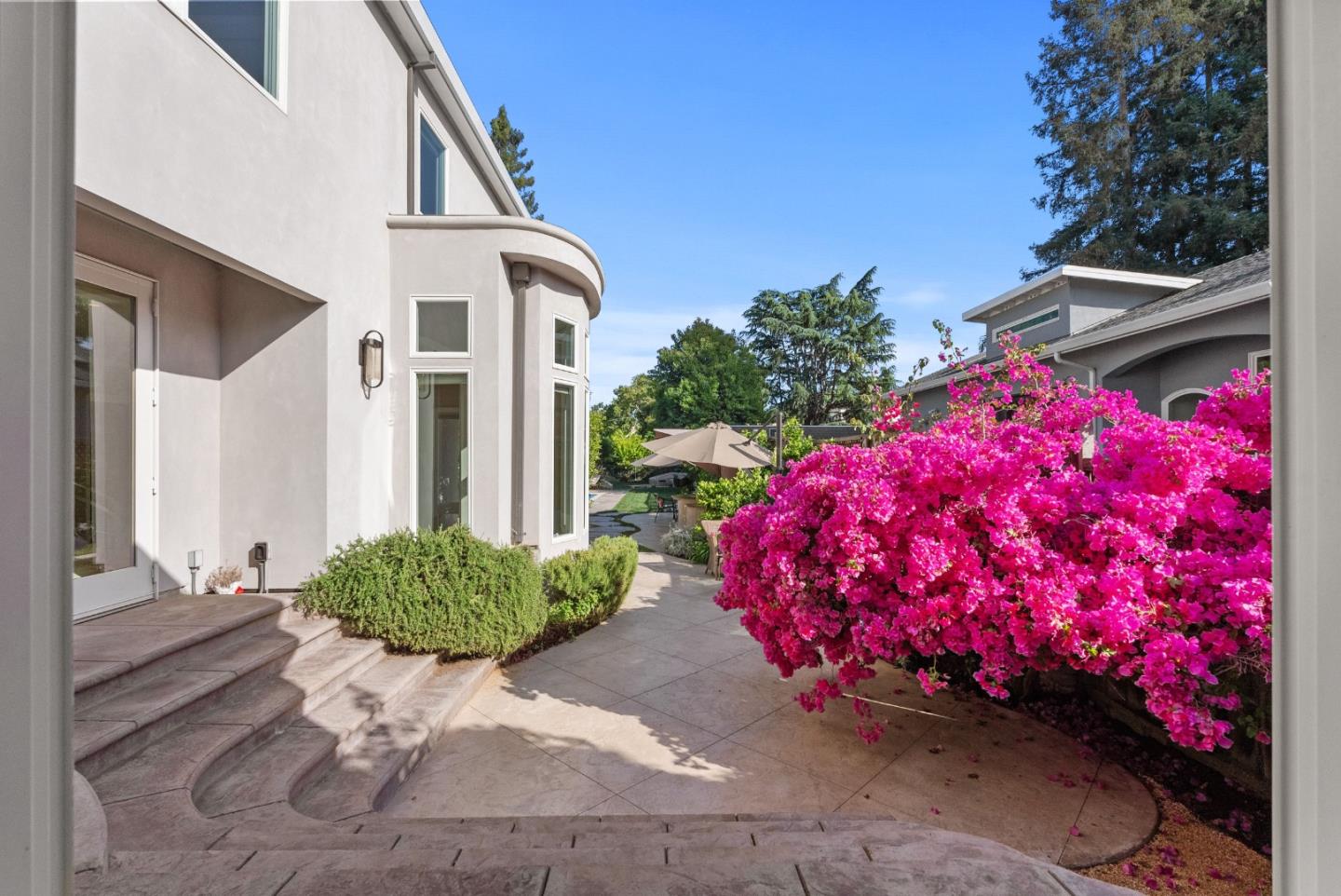 1344 University Avenue