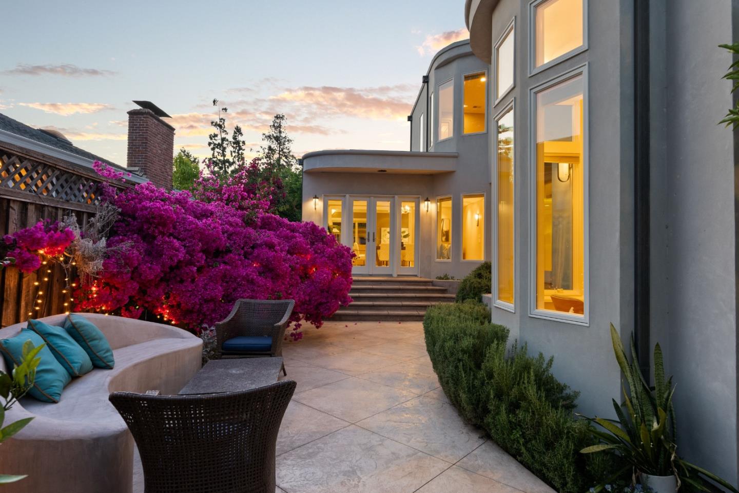 1344 University Avenue