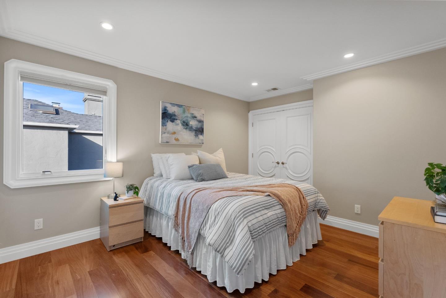 1344 University Avenue