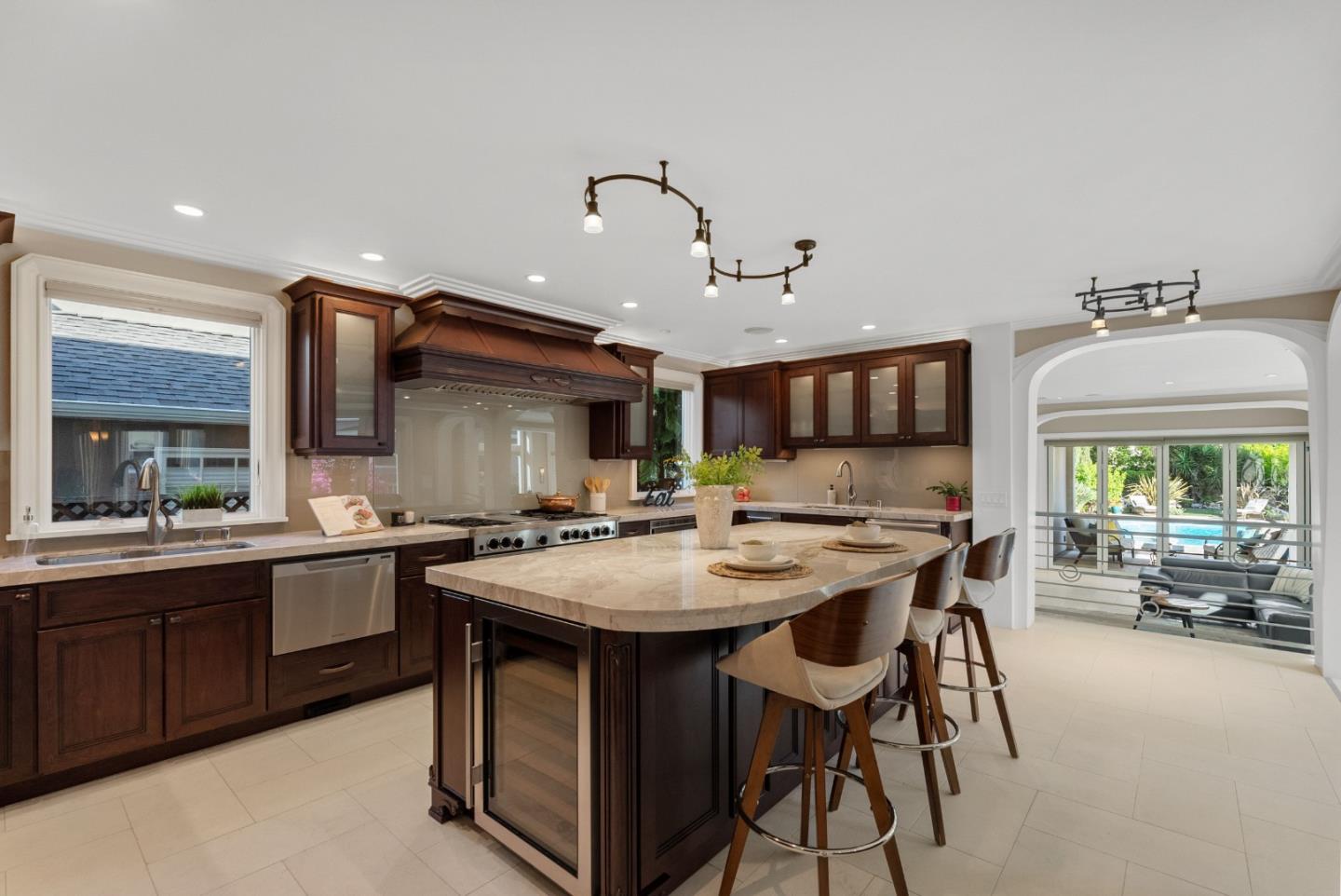 1344 University Avenue