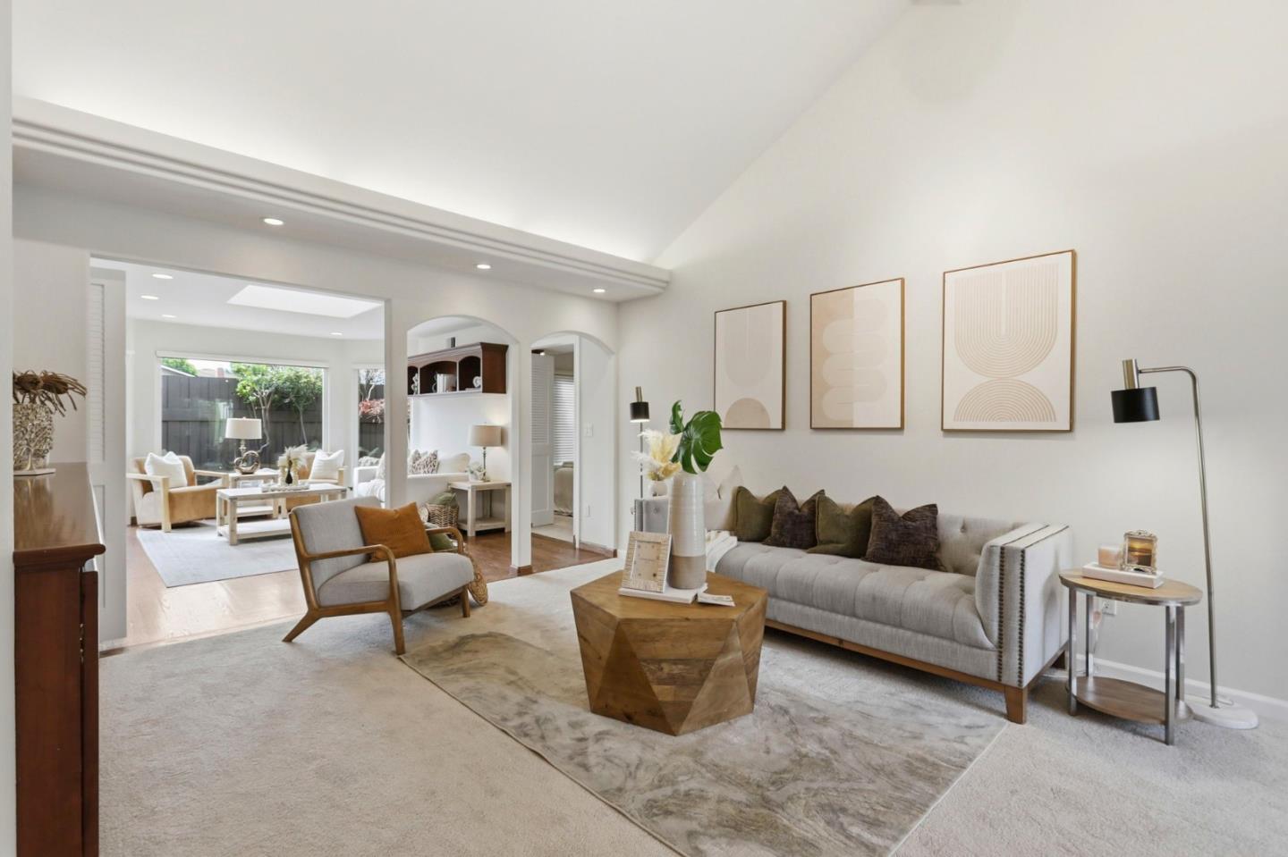 5902 Manorwood Court