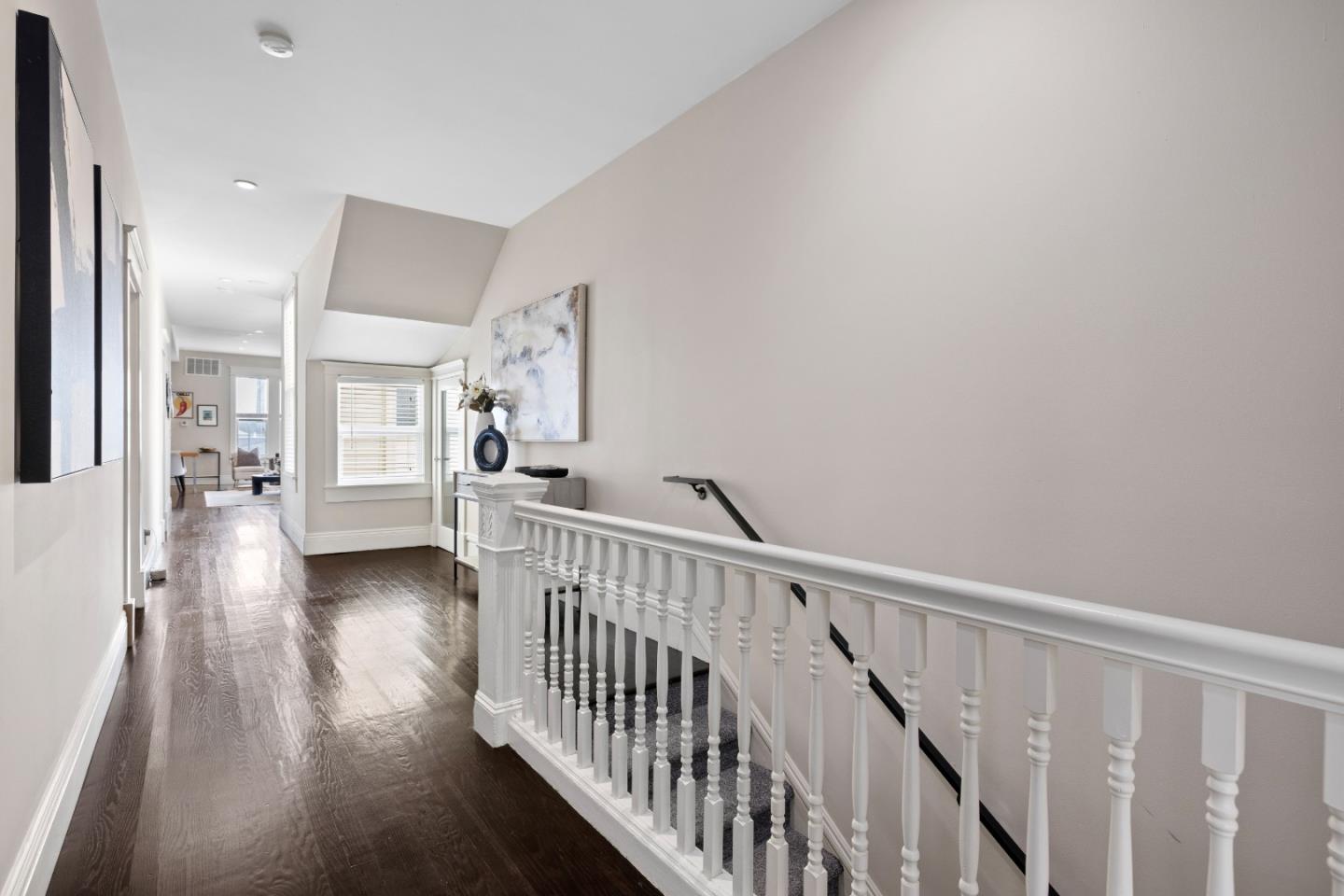 471 South Van Ness Avenue