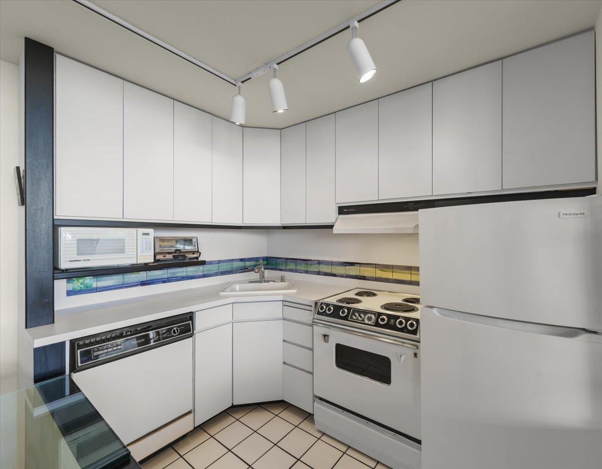 2295 Vallejo Street 408