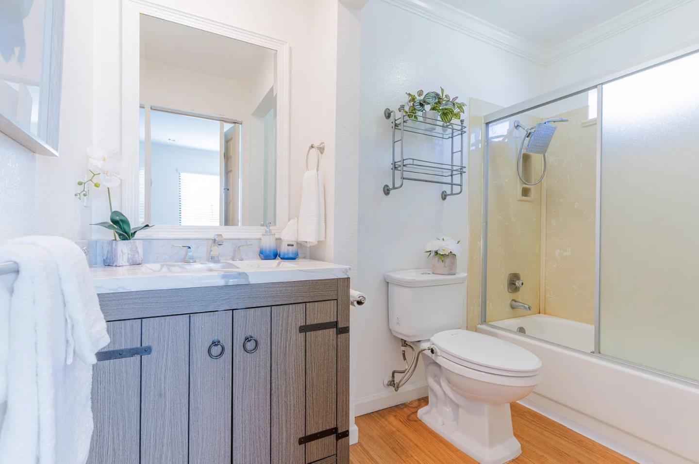 40425 Chapel Way 107