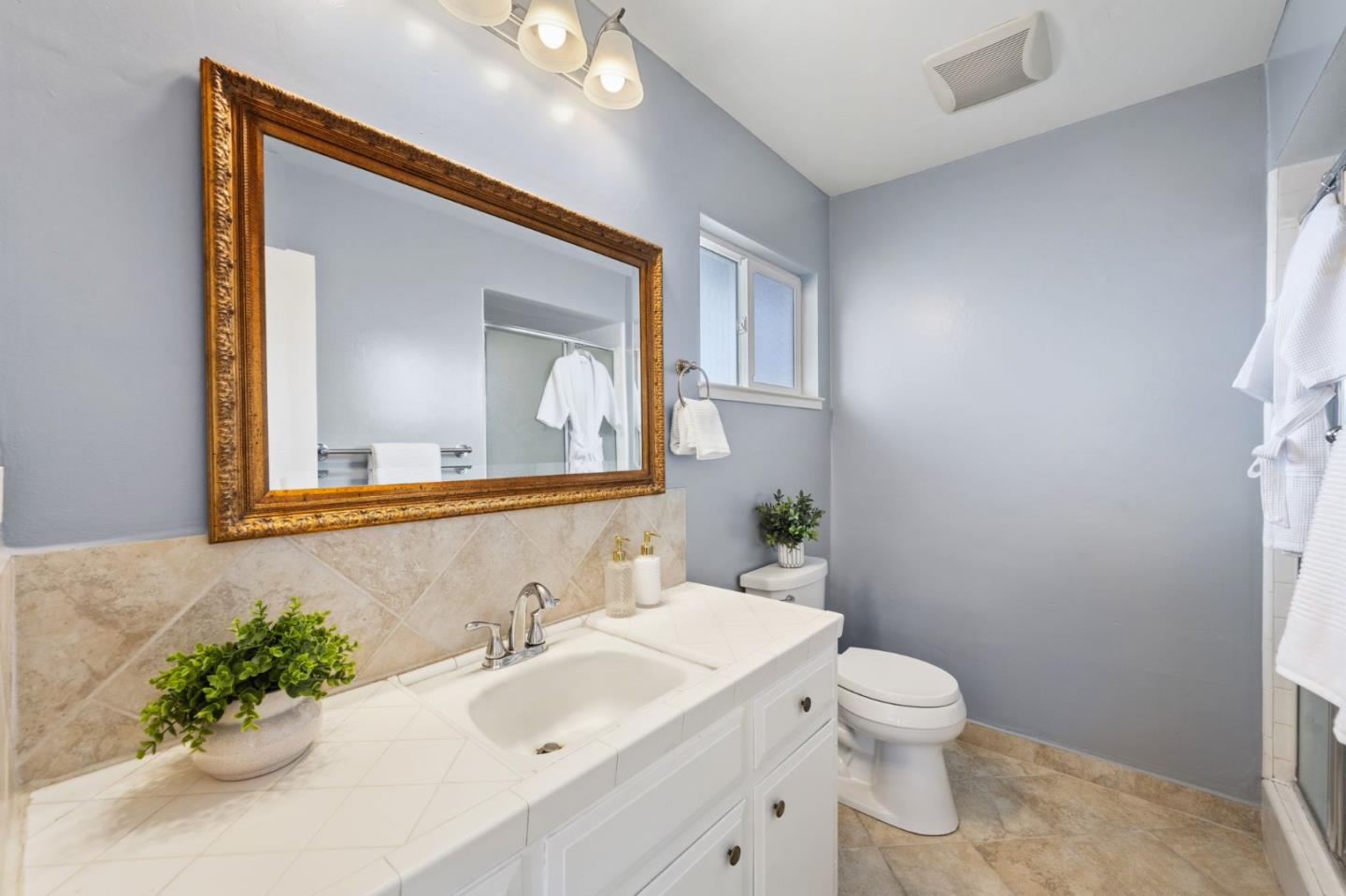 1259 North Central Avenue