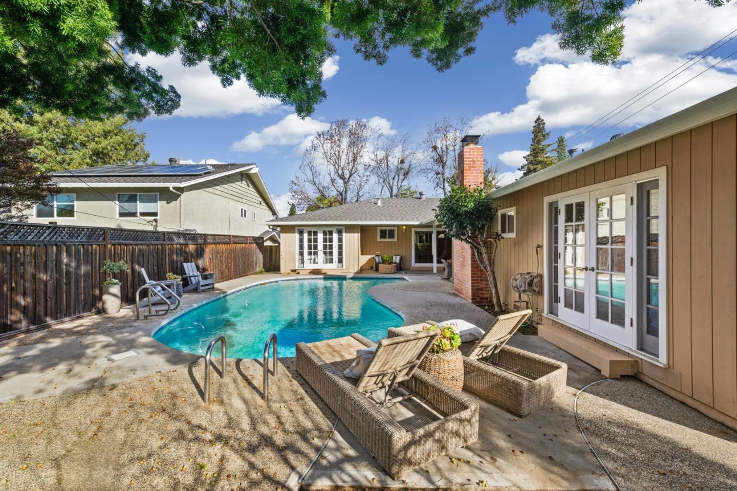 1259 North Central Avenue