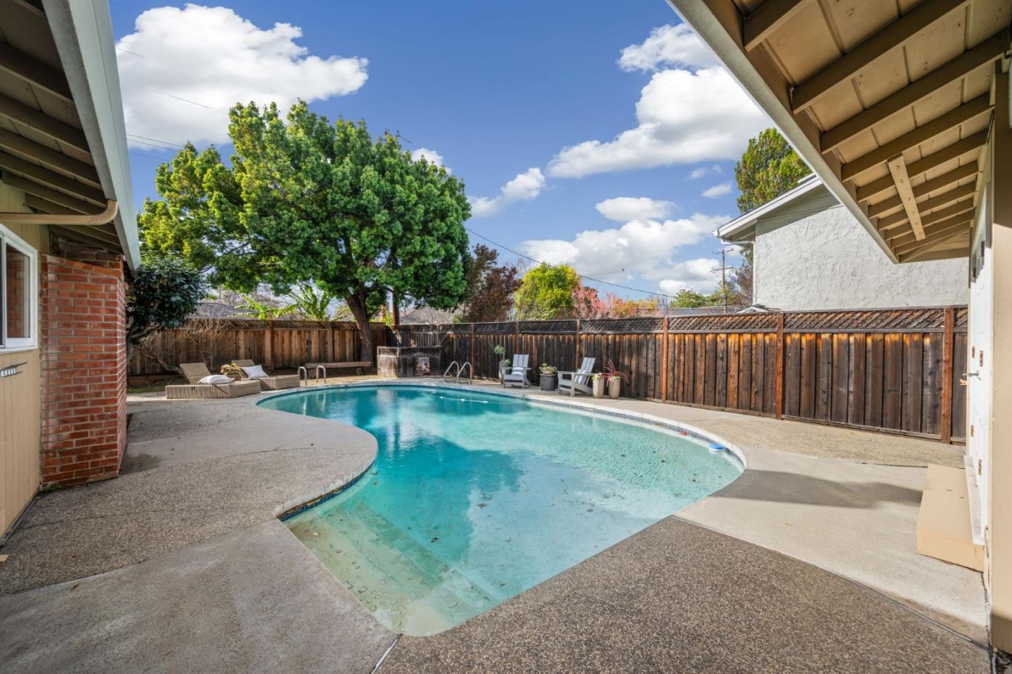 1259 North Central Avenue