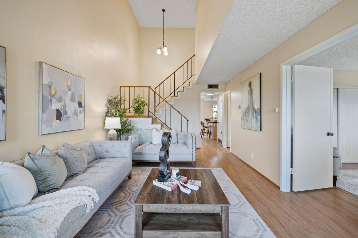 1527 Beach Park Boulevard