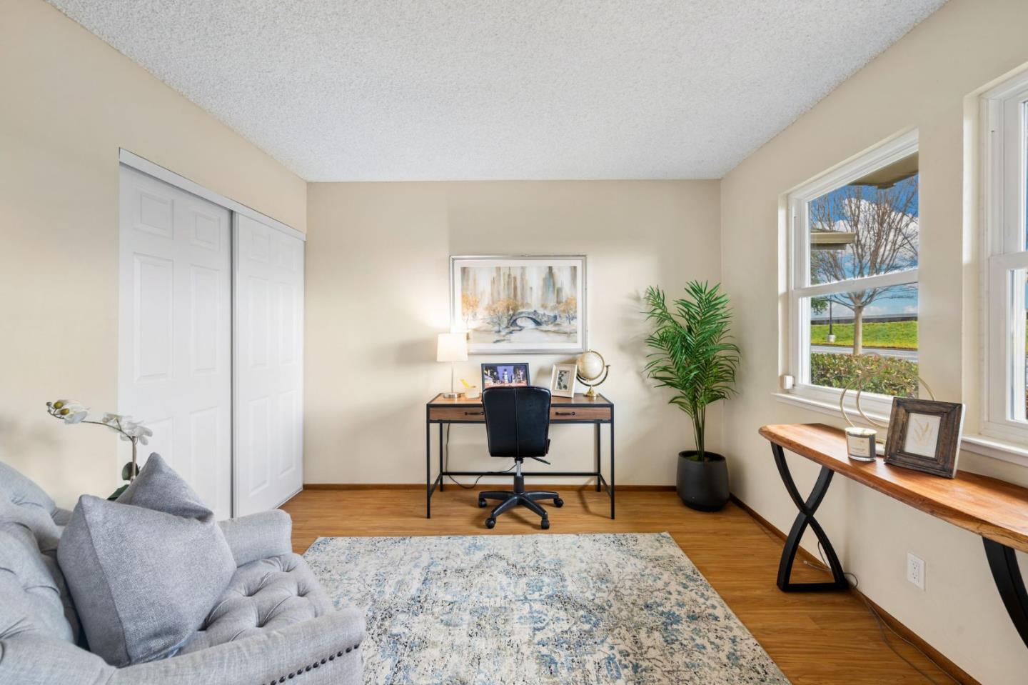 1527 Beach Park Boulevard