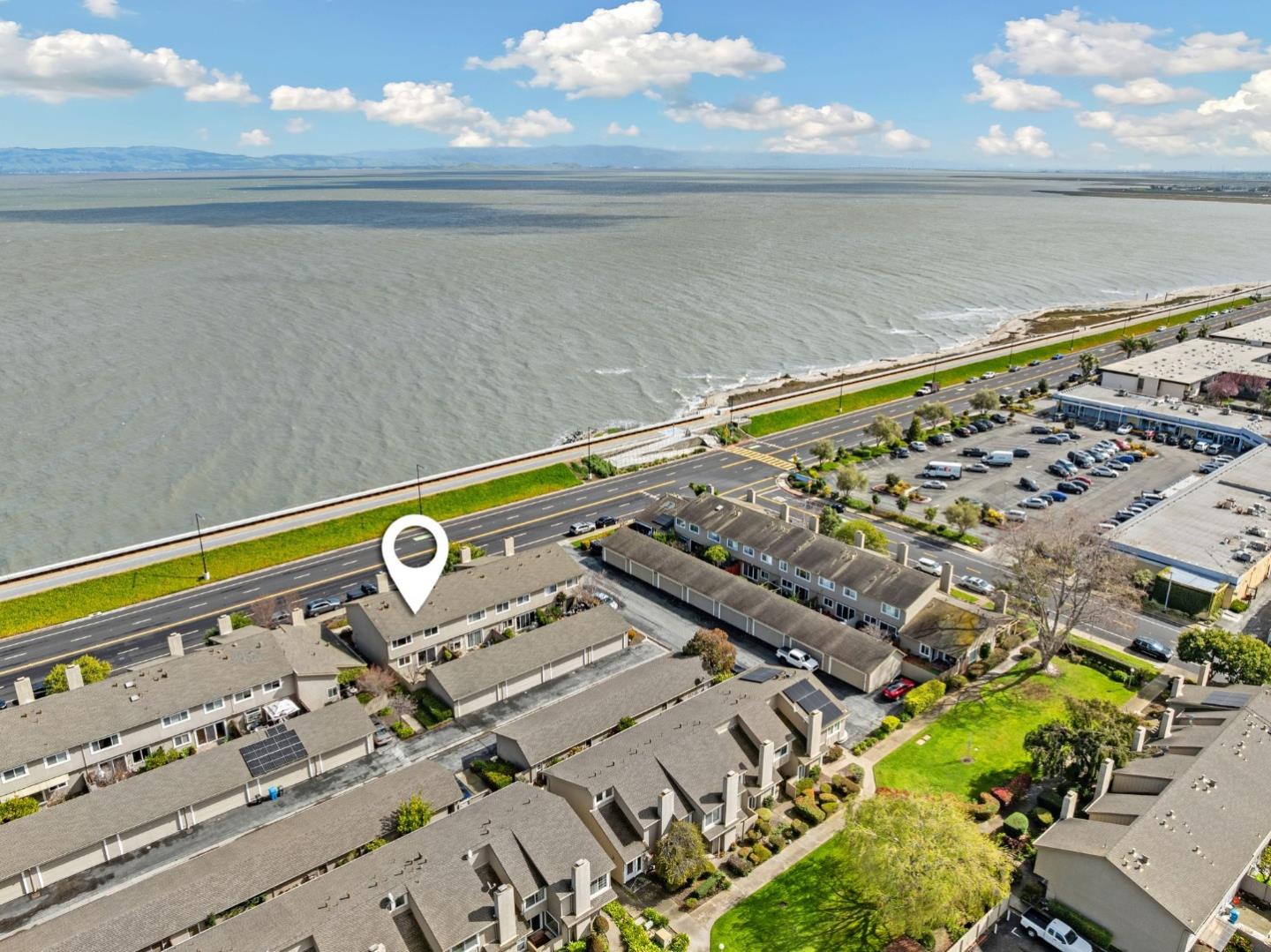 1527 Beach Park Boulevard