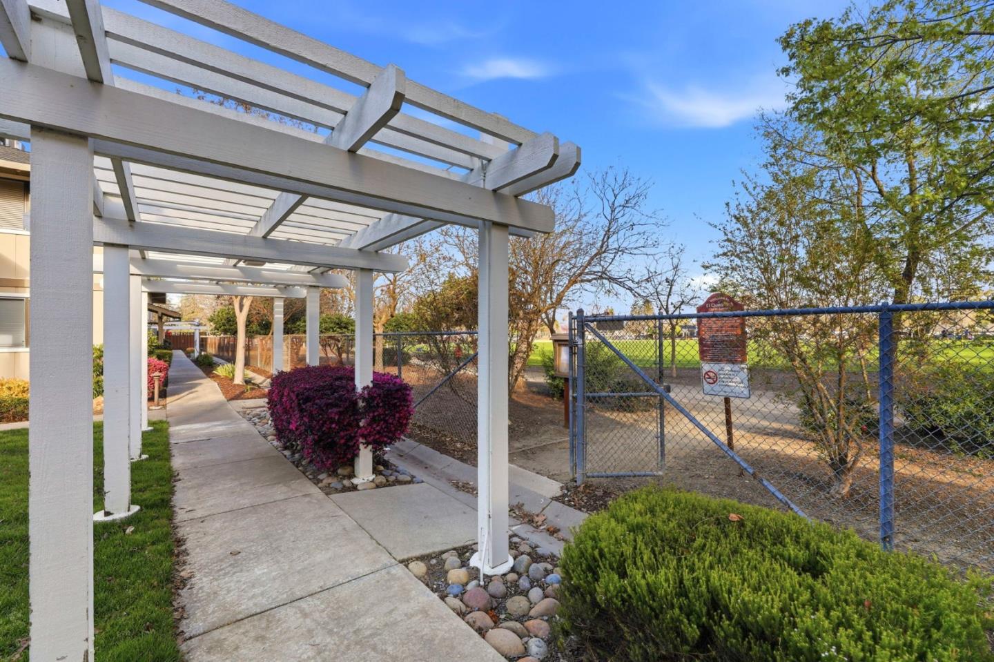 18932 Sara Park Circle 72