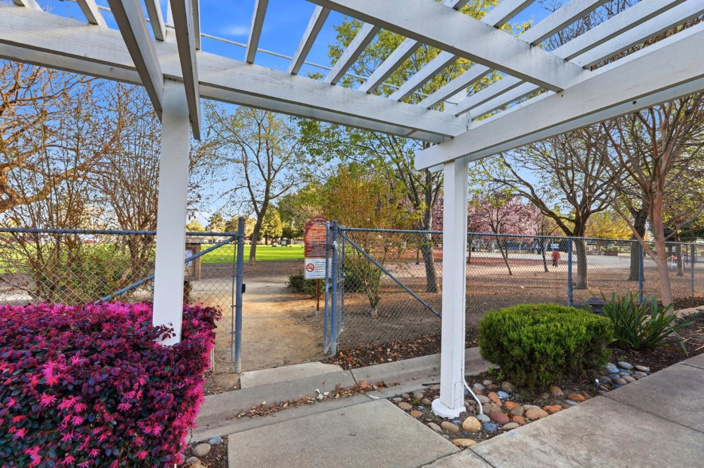 18932 Sara Park Circle 72