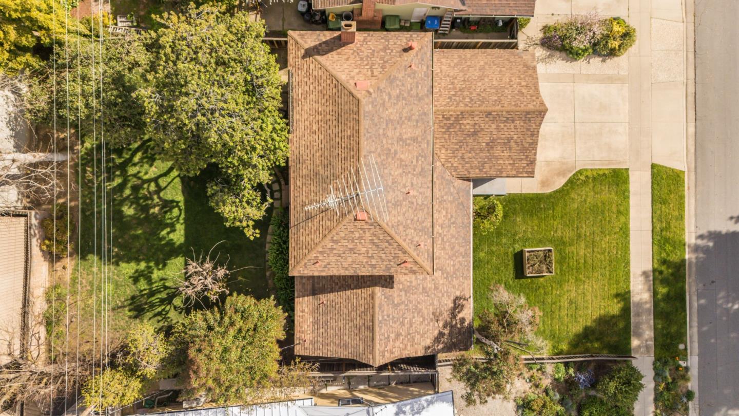 2261 Central Park Drive