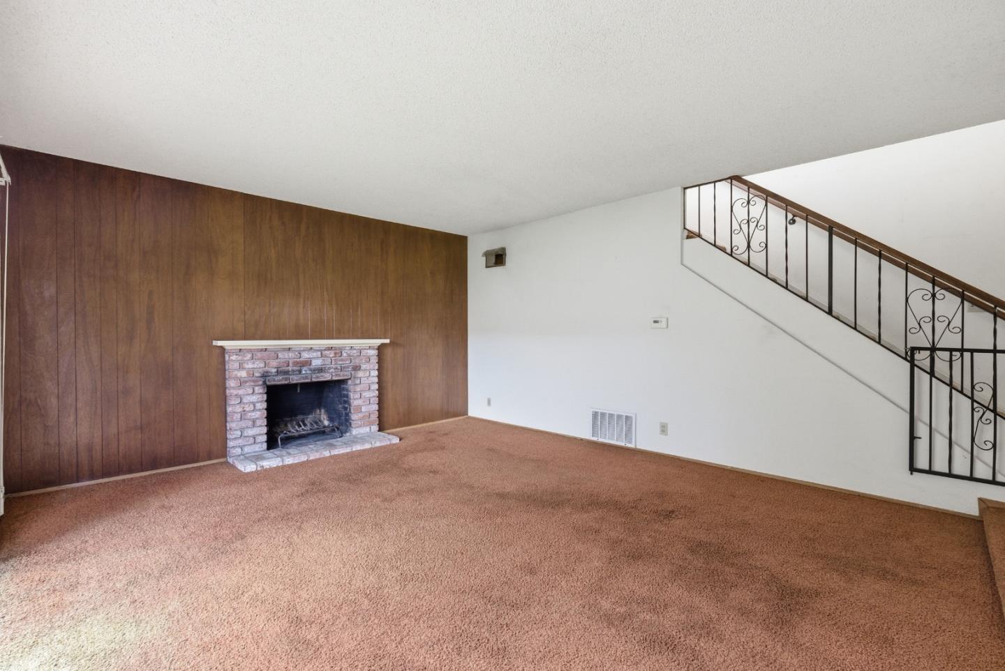 2261 Central Park Drive