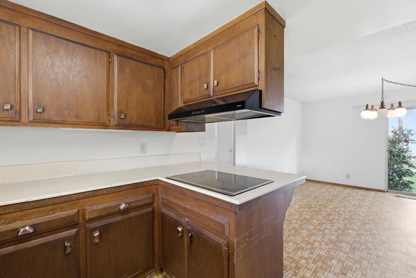 2261 Central Park Drive