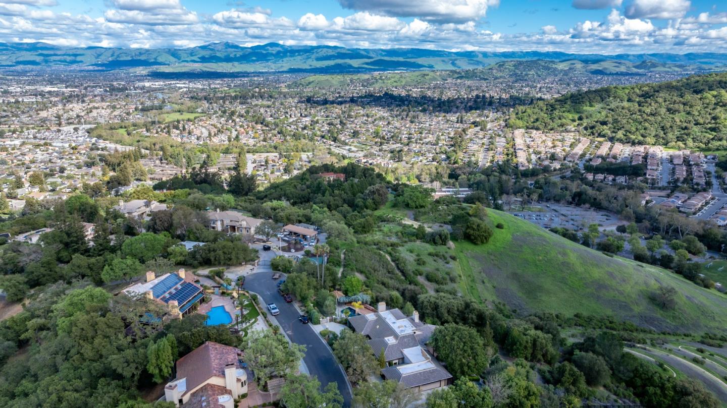 530 Santa Rosa Drive