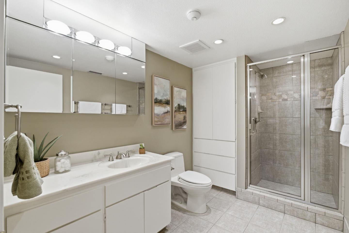 530 Santa Rosa Drive