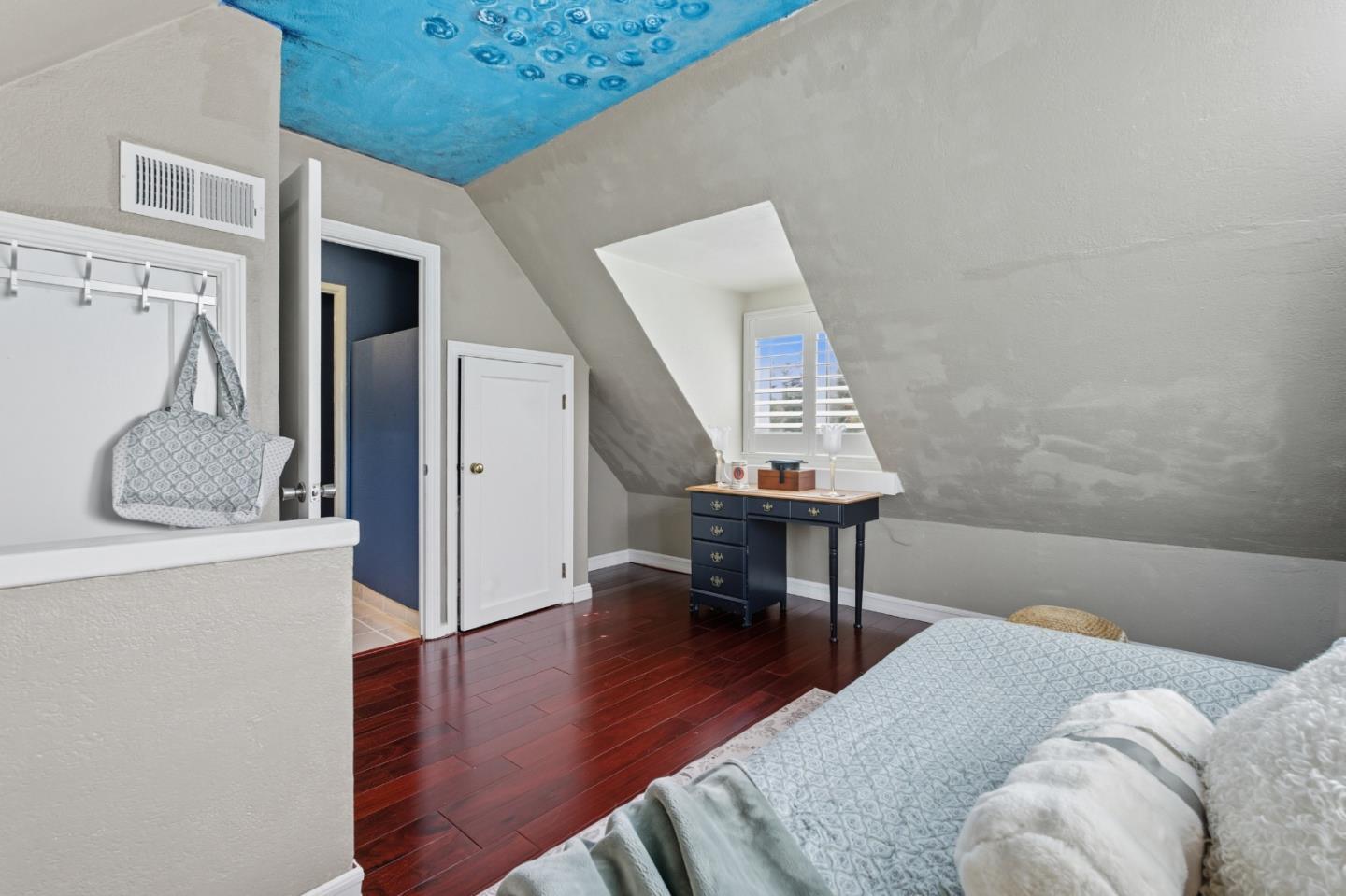 709 Minnesota Avenue