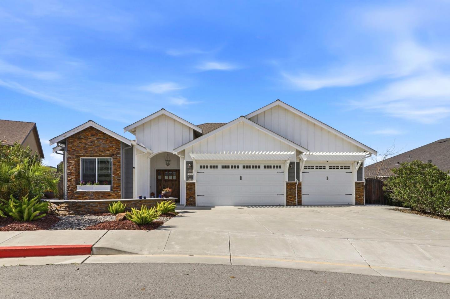 83 San Antonio Street