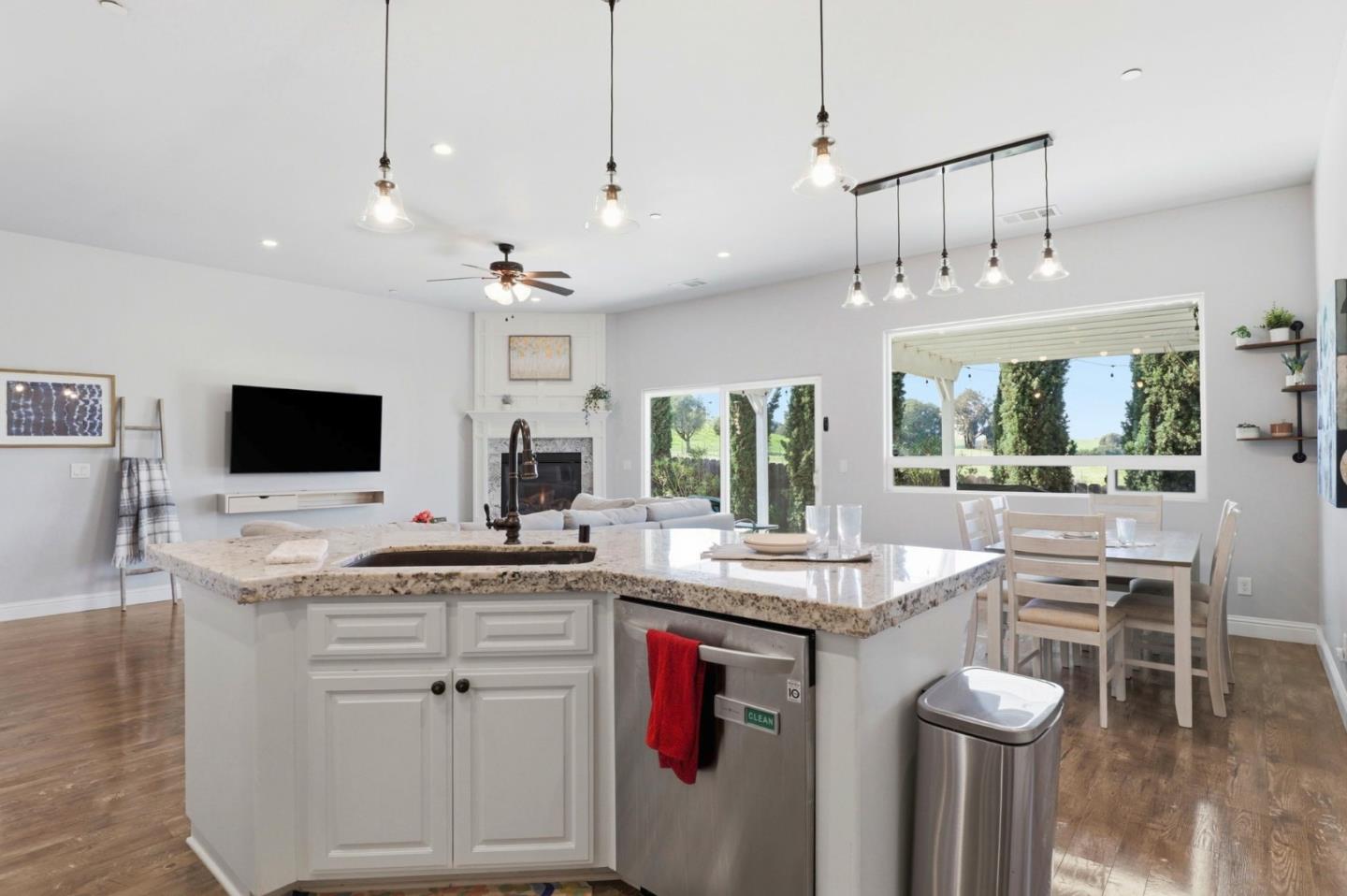 83 San Antonio Street