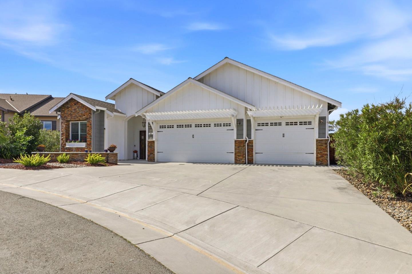 83 San Antonio Street