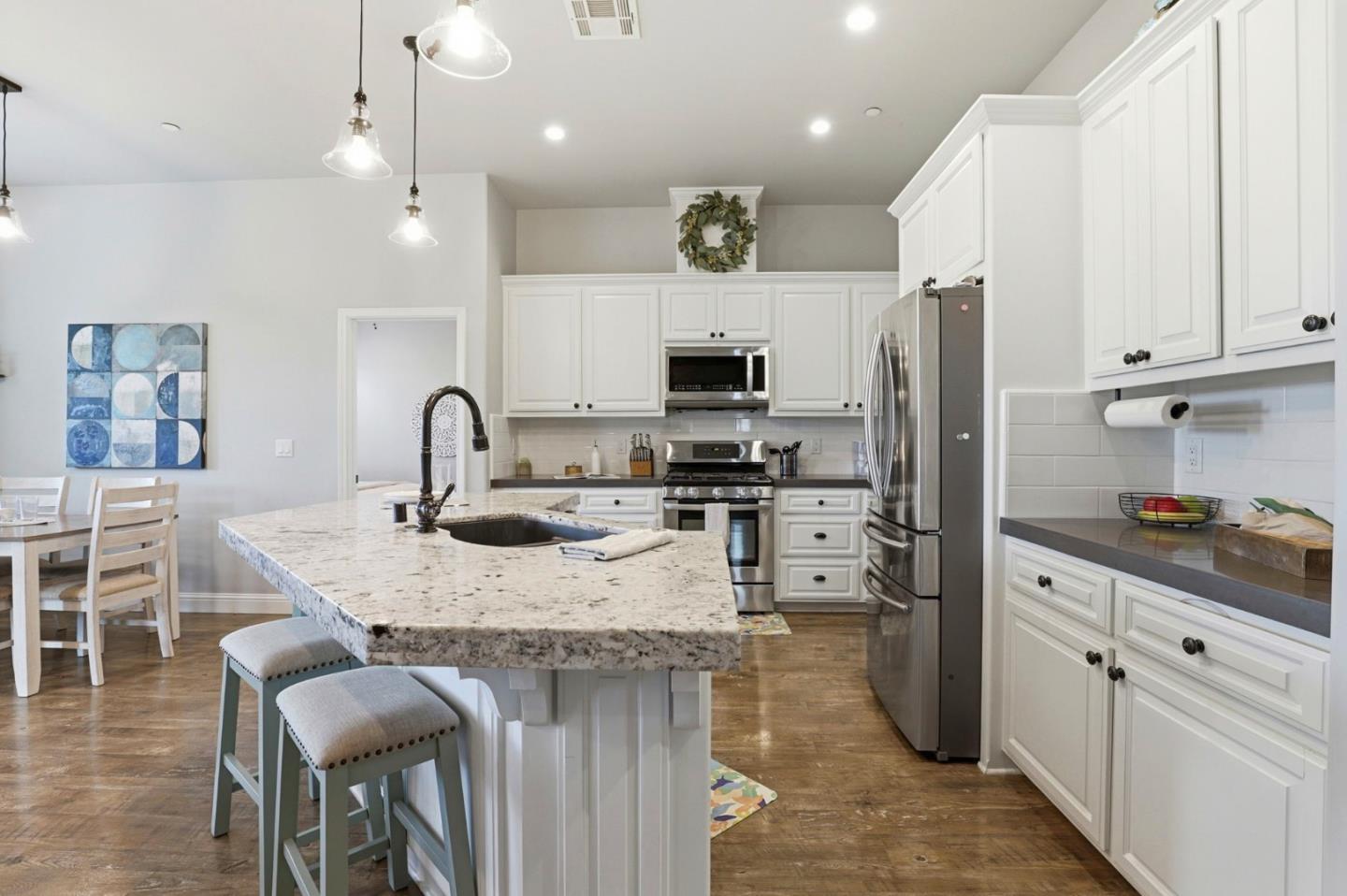 83 San Antonio Street