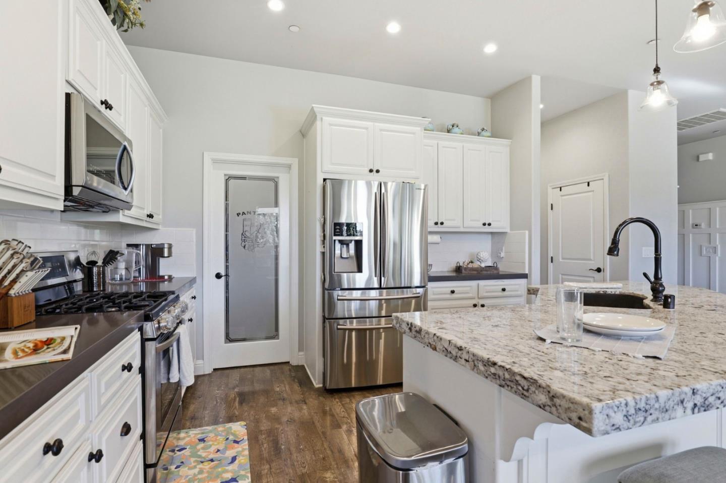 83 San Antonio Street