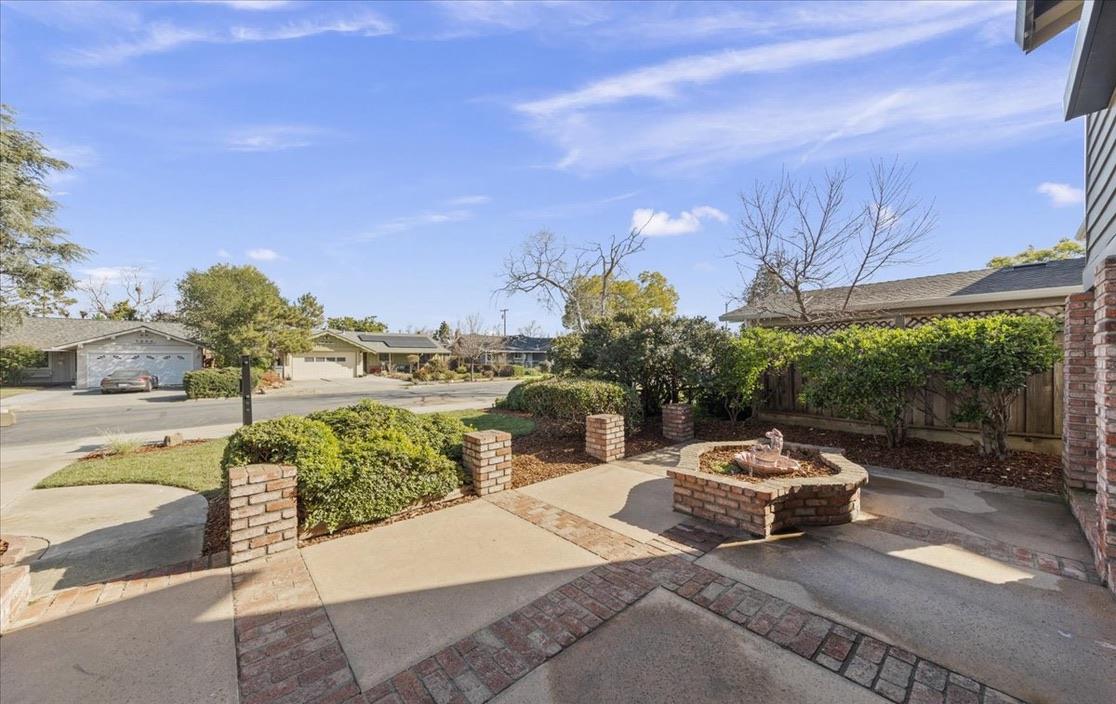 3393 Kathleen Street