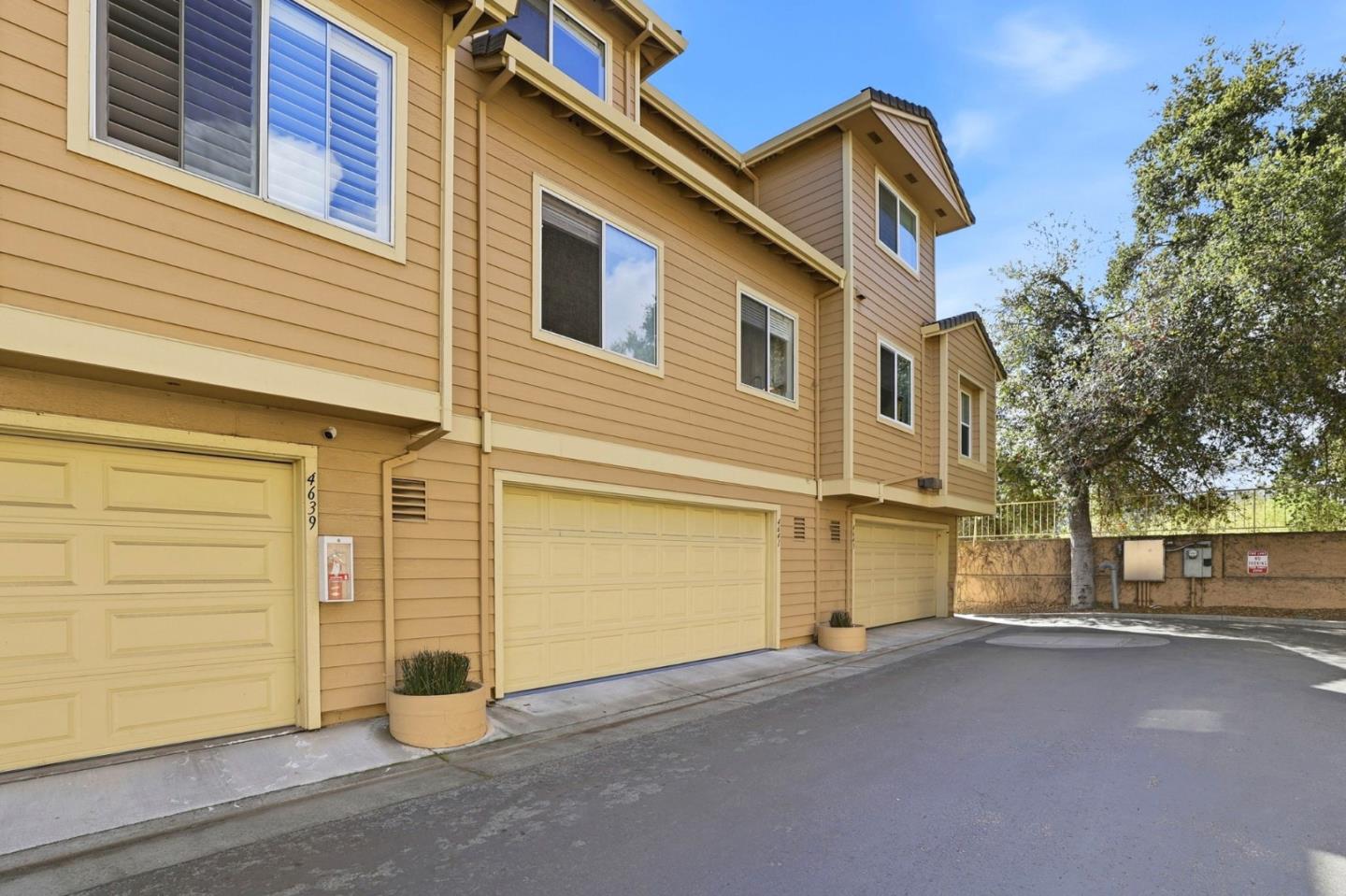 4641 Hampton Falls Place