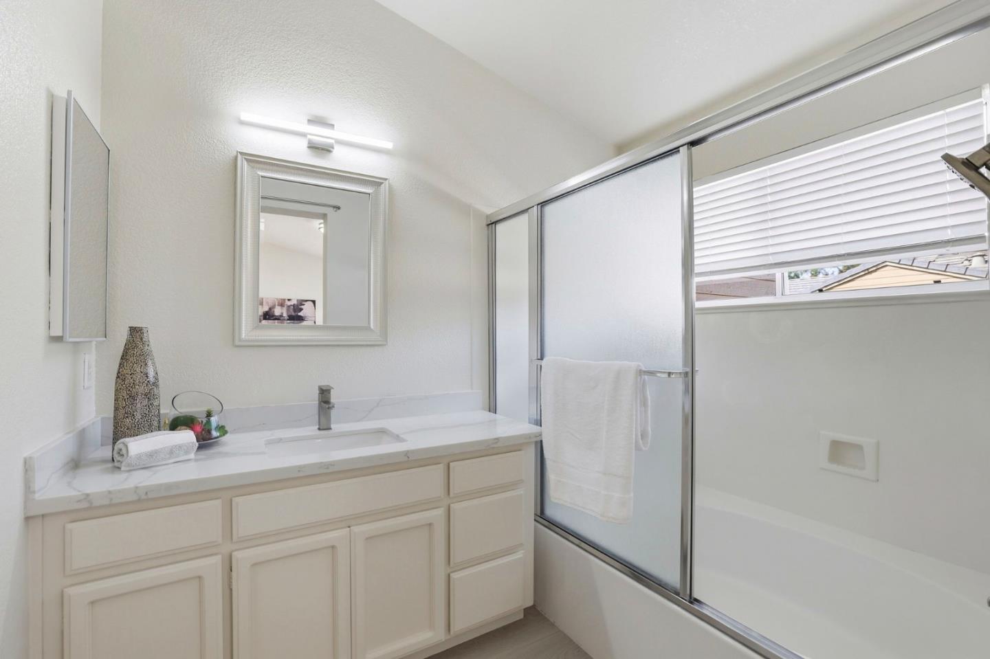 4641 Hampton Falls Place