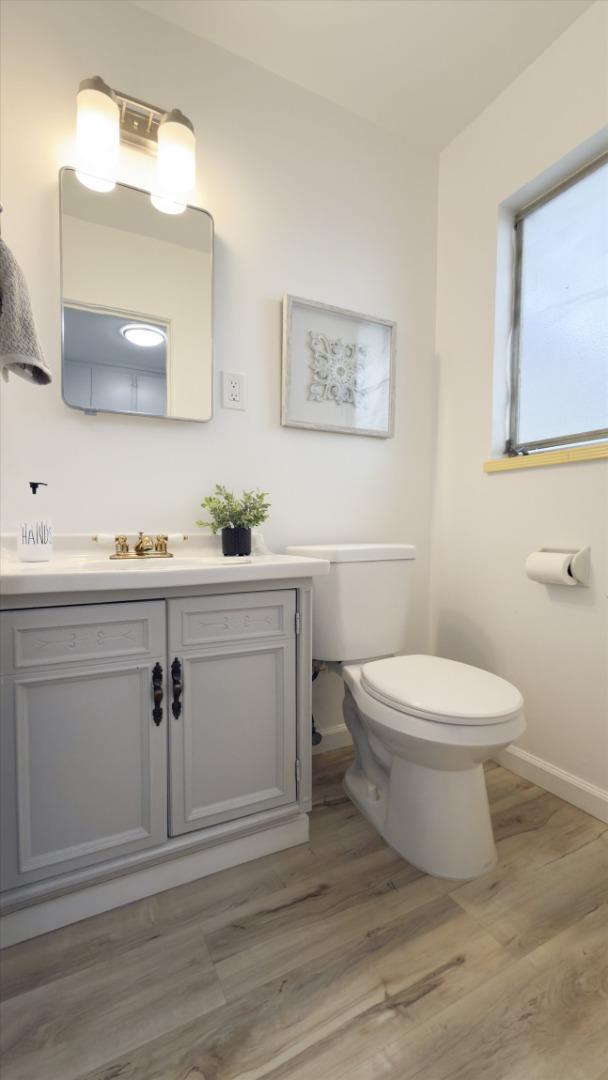 1196 Foothill Street