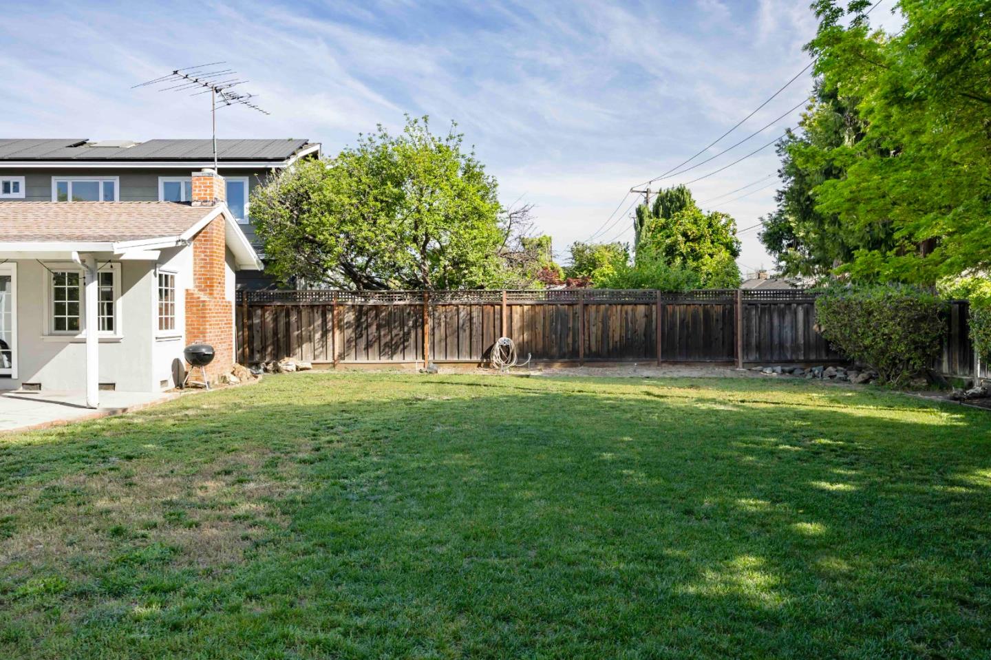 1540 Norman Avenue