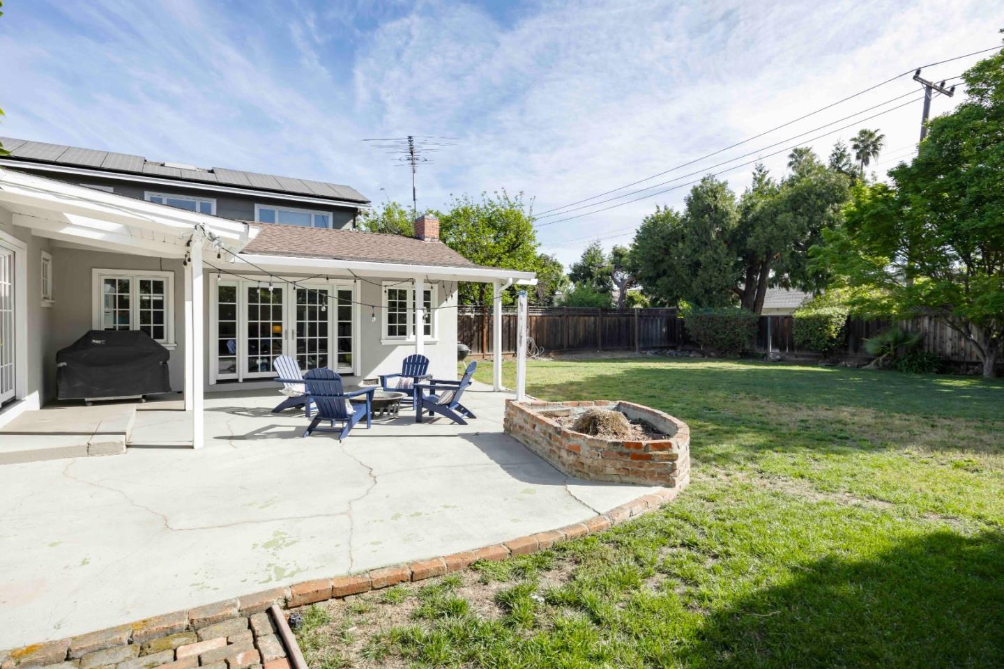 1540 Norman Avenue