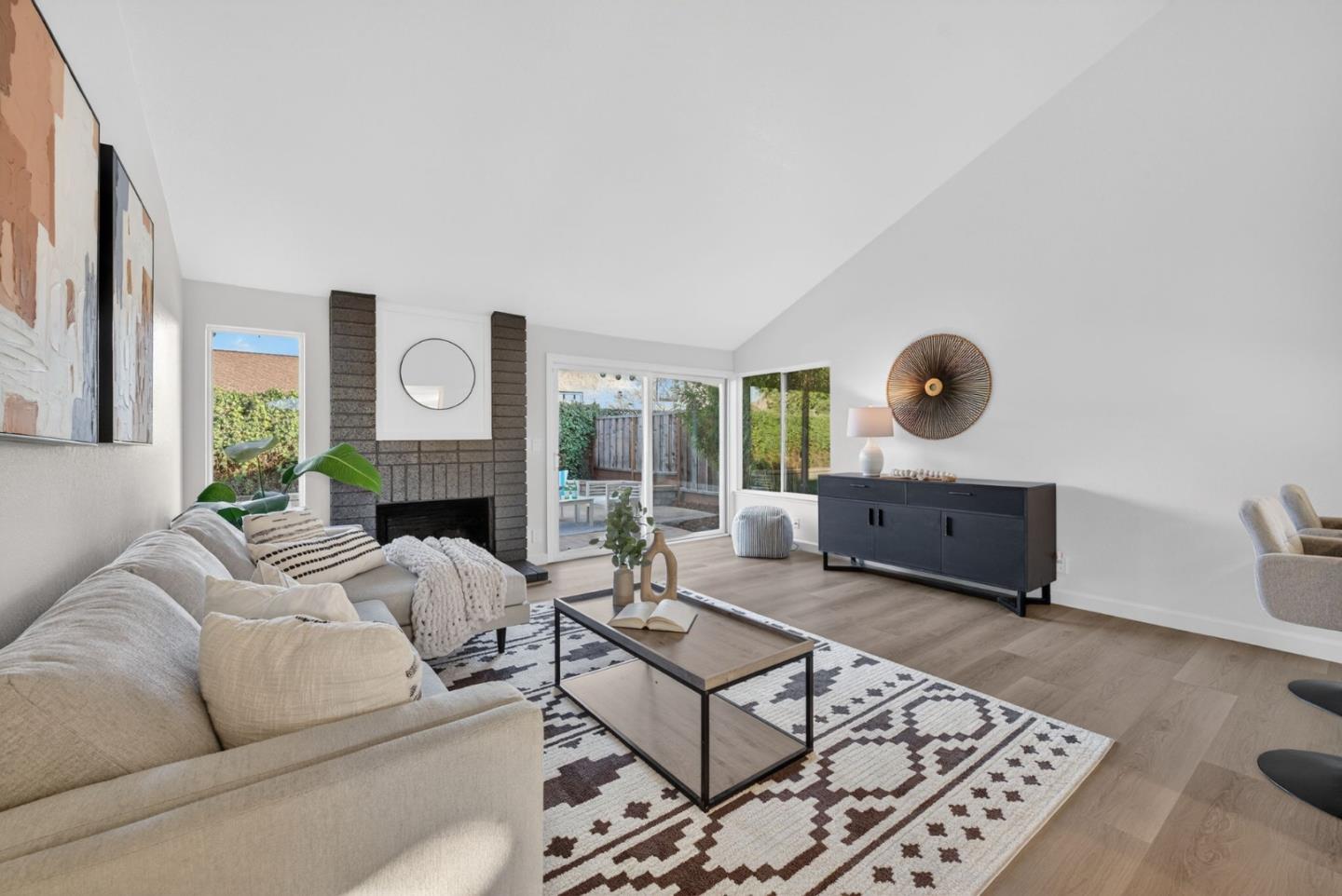 4101 Ashbrook Circle