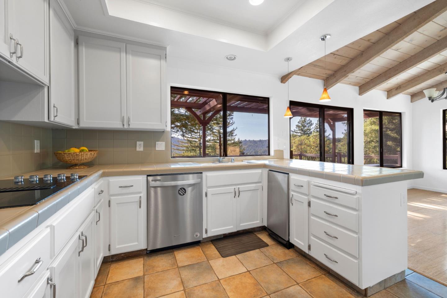 25435 Hutchinson Road