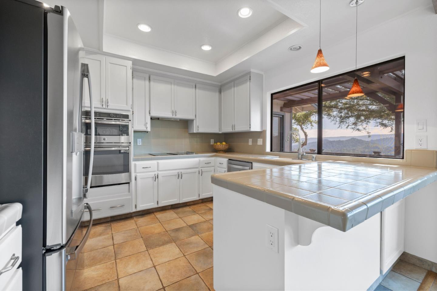 25435 Hutchinson Road