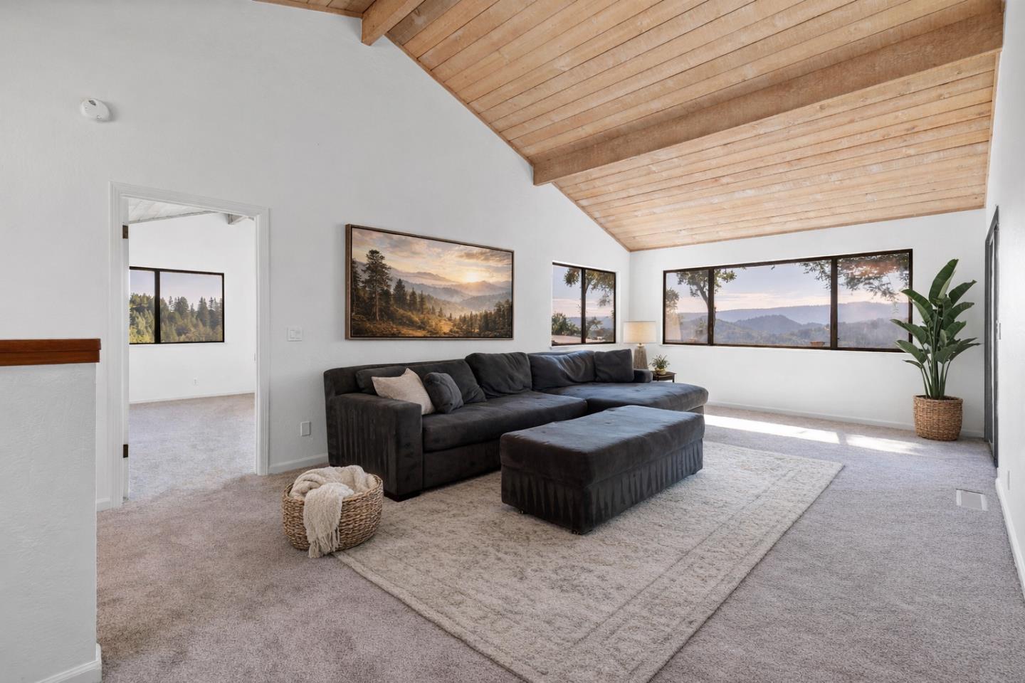 25435 Hutchinson Road